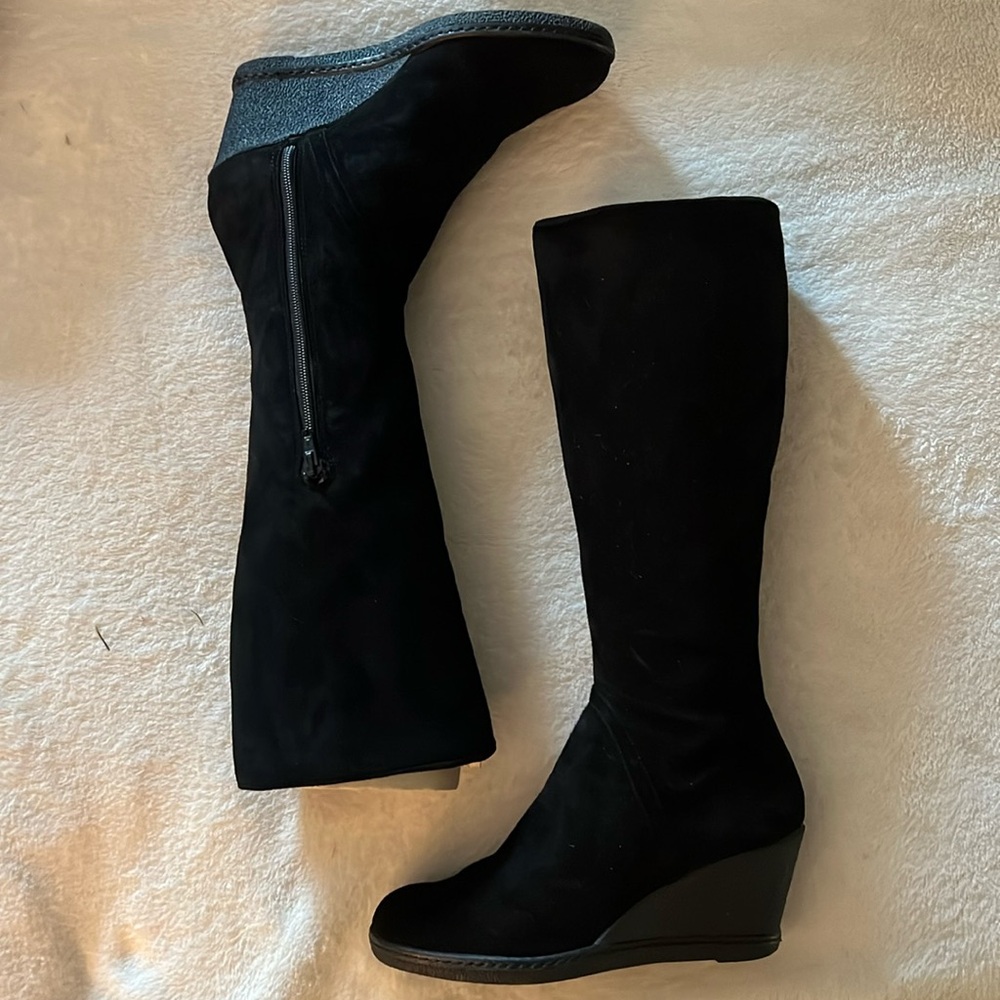 Black Suede Wedge Boot